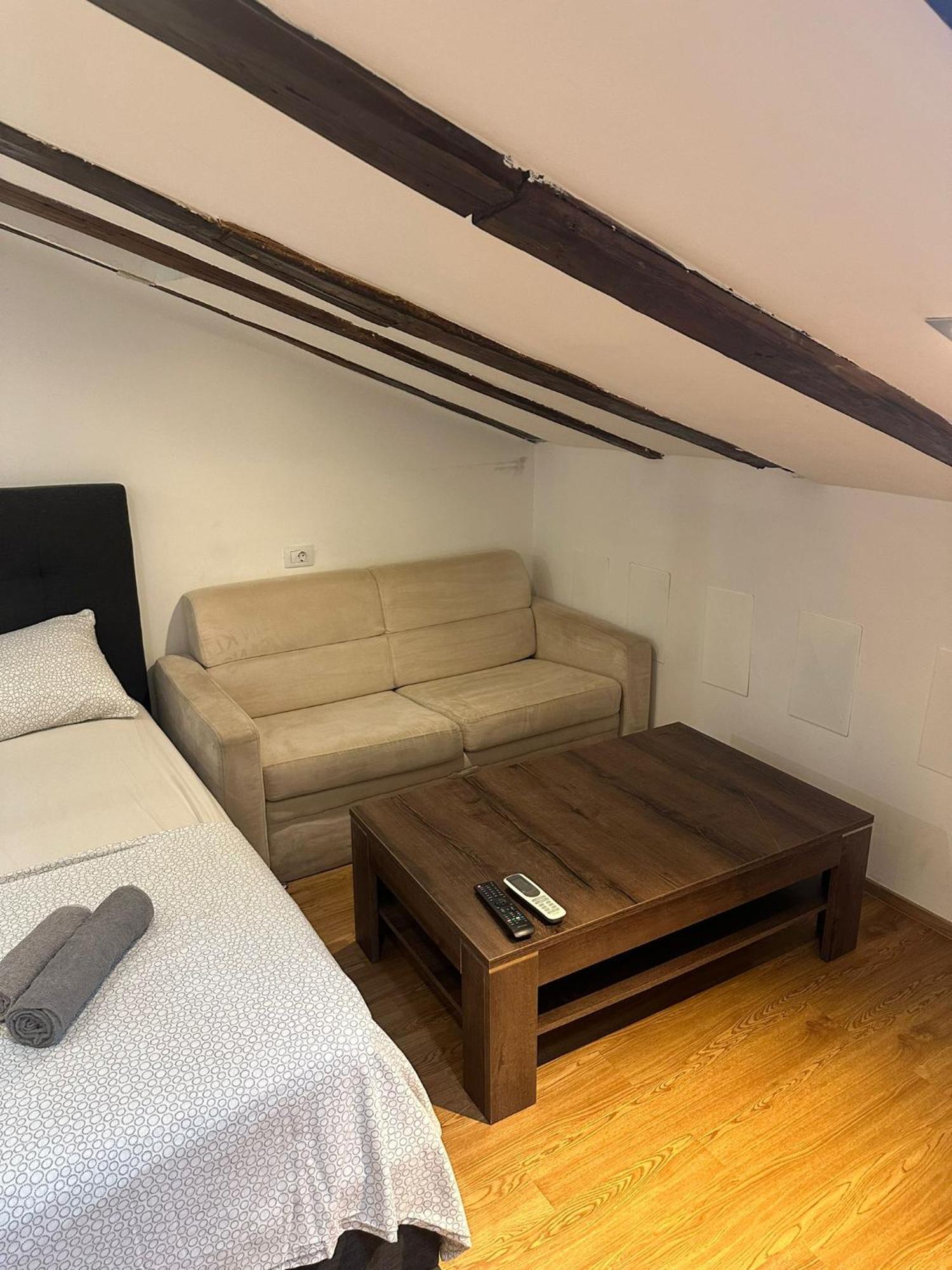 Apartment In The Heart Of Pula Zewnętrze zdjęcie